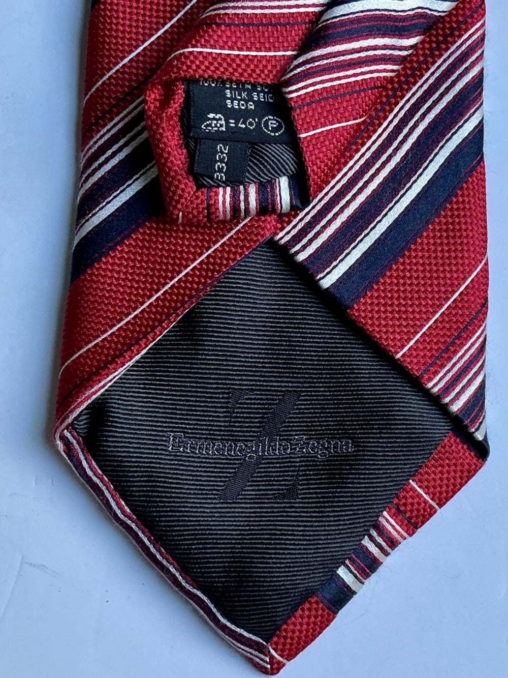 Ermenegildo Zegna elegant red & black striped all silk tie made in Italy 🇮🇹